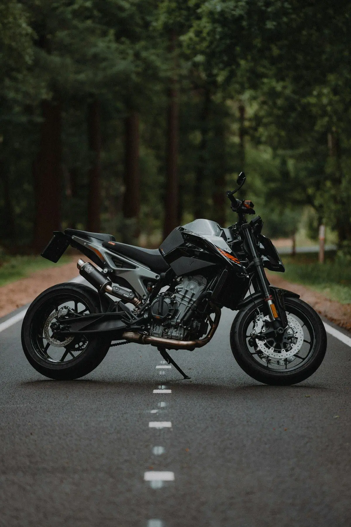 Moto em estrada — tema de IPVA de motocicletas